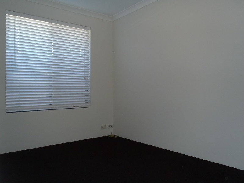 38 Lady Lindsay Cove, Yanchep WA 6035