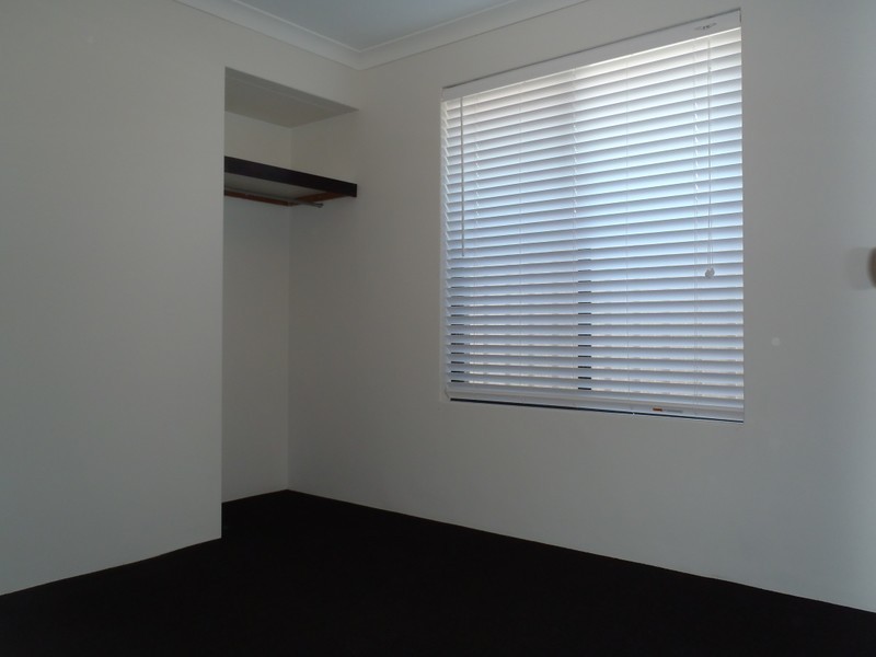 38 Lady Lindsay Cove, Yanchep WA 6035