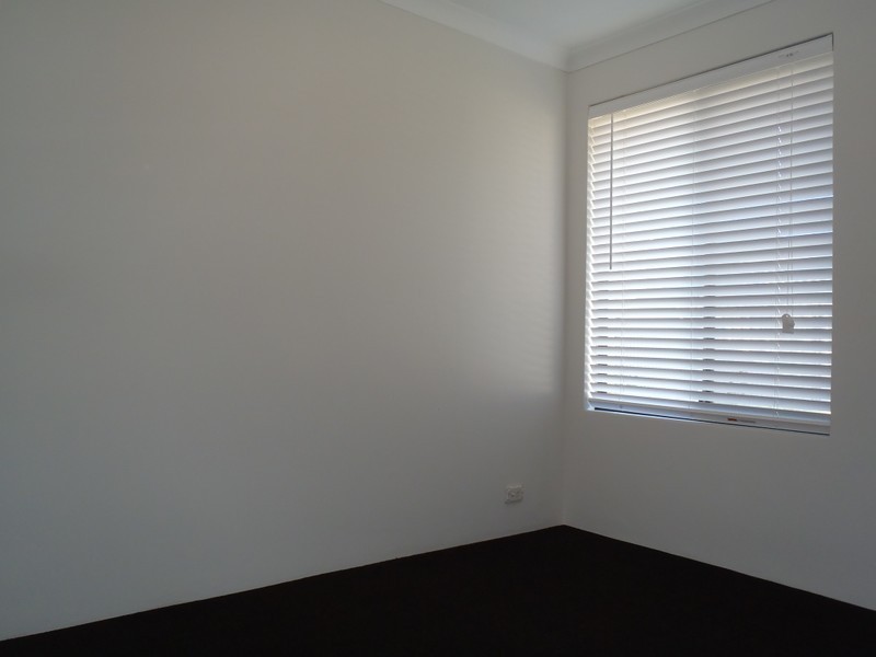 38 Lady Lindsay Cove, Yanchep WA 6035