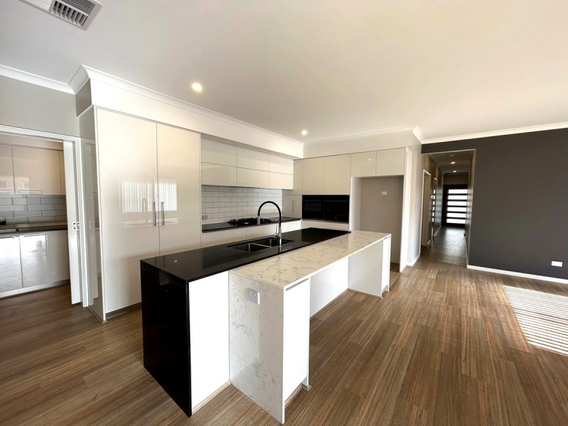 8 Seabass Chase, Two Rocks WA 6037