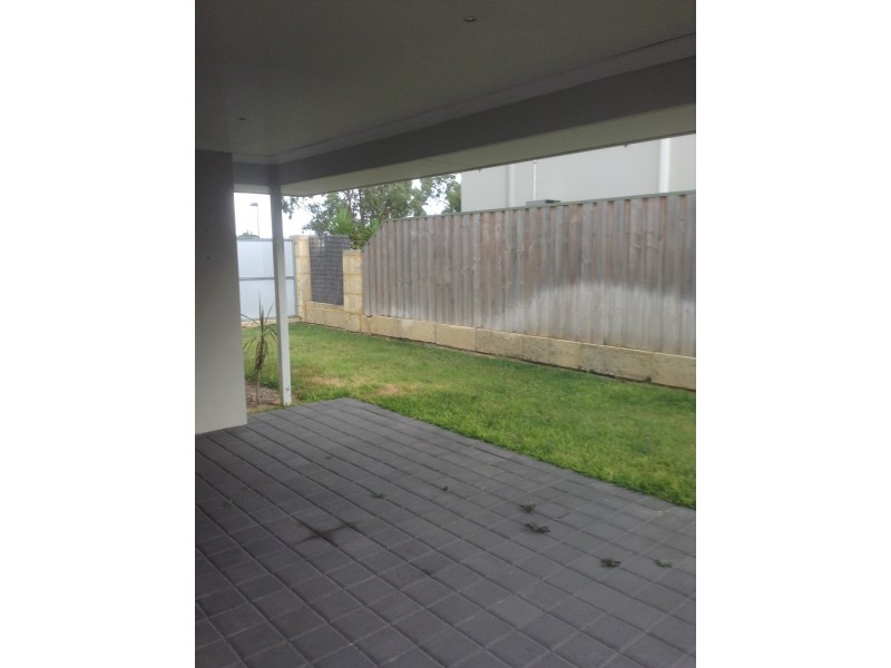 1 Mullins Way, Yanchep WA 6035