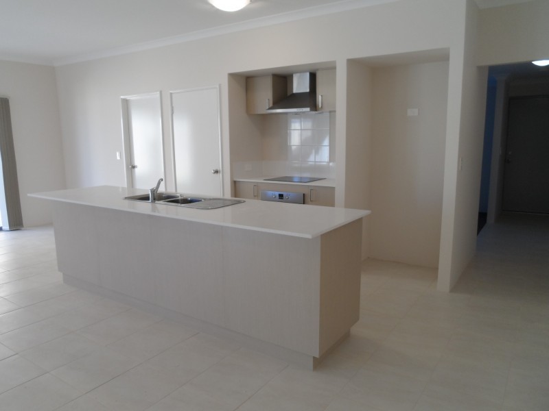 55 Fawkner Road, Two Rocks WA 6037