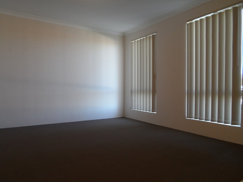 55 Fawkner Road, Two Rocks WA 6037