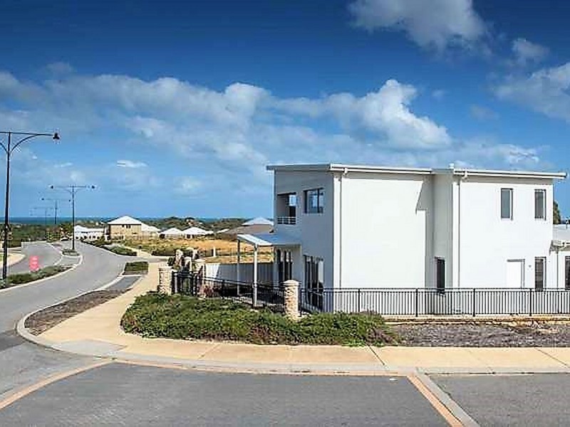 43 Montebello Boulevard, Two Rocks WA 6037