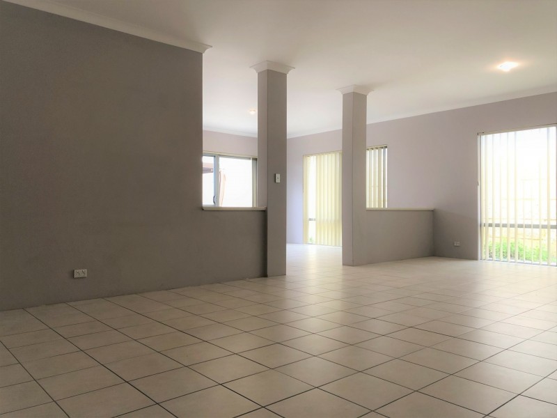 117 Lindsay Beach Boulevard, Yanchep WA 6035