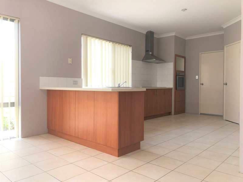 117 Lindsay Beach Boulevard, Yanchep WA 6035