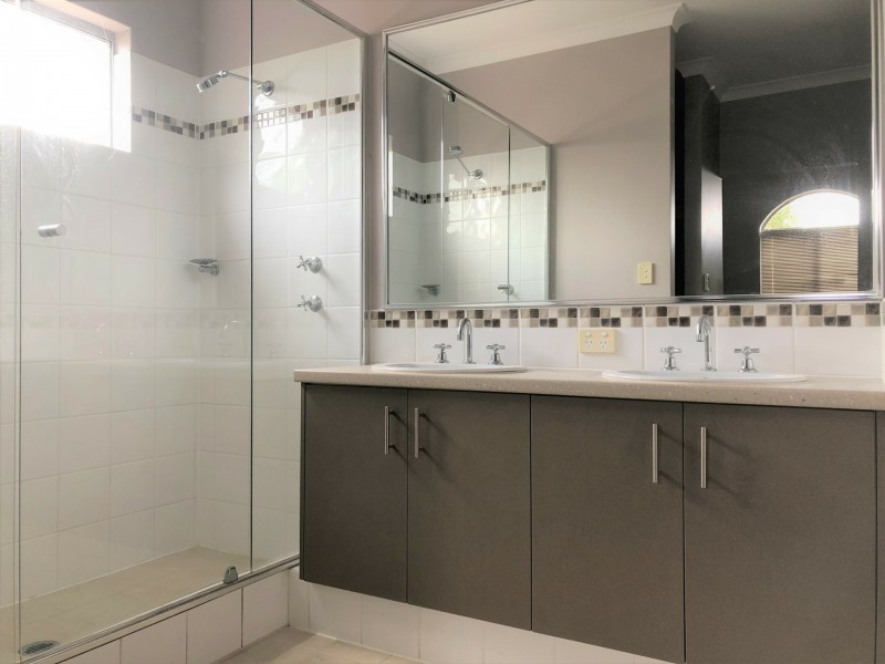 117 Lindsay Beach Boulevard, Yanchep WA 6035