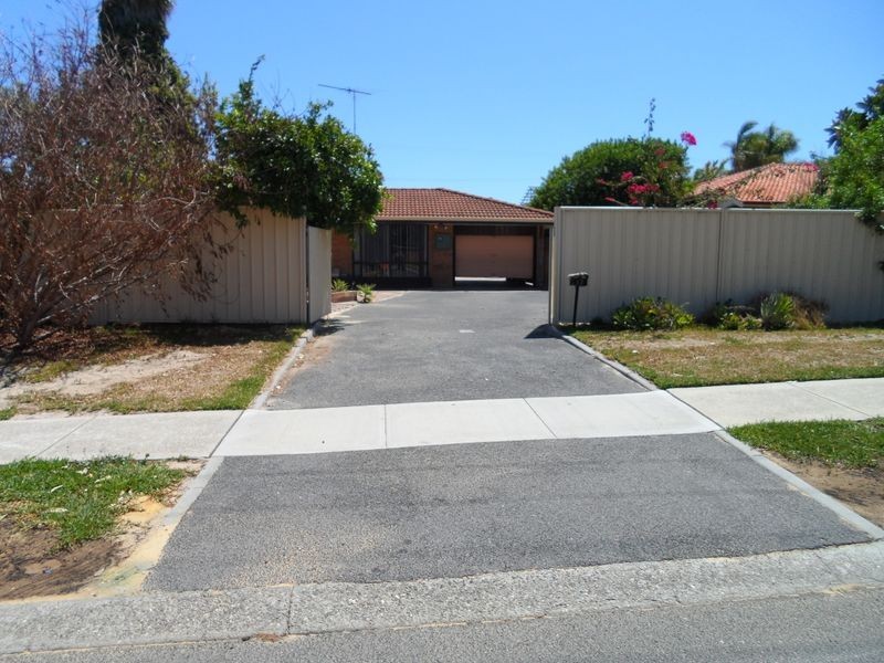 17 Blaxland Avenue, Two Rocks WA 6037