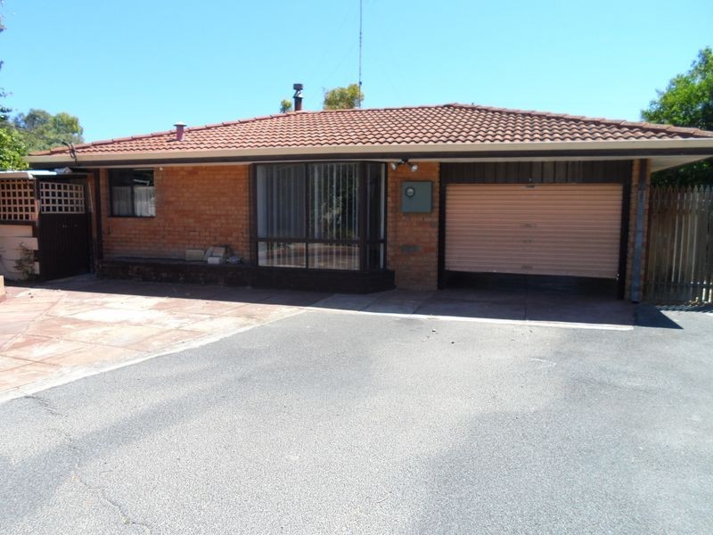 17 Blaxland Avenue, Two Rocks WA 6037