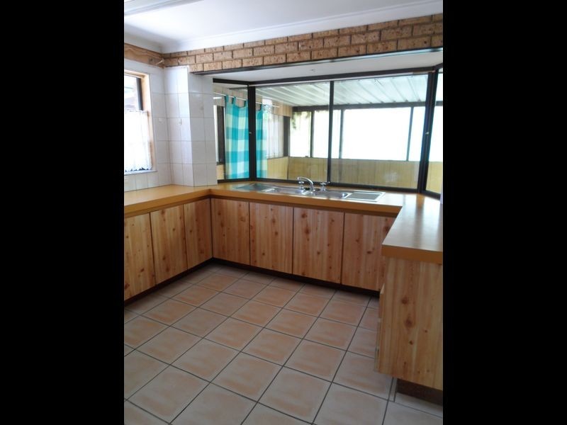 17 Blaxland Avenue, Two Rocks WA 6037