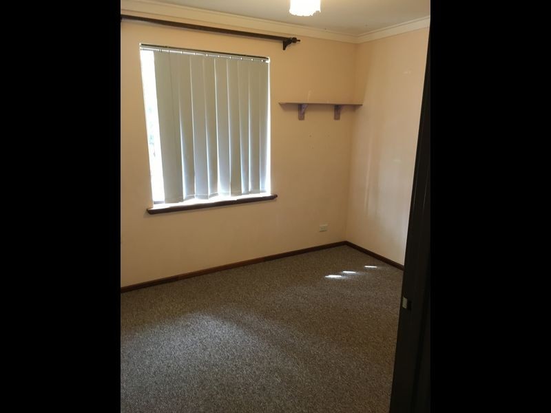 17 Blaxland Avenue, Two Rocks WA 6037