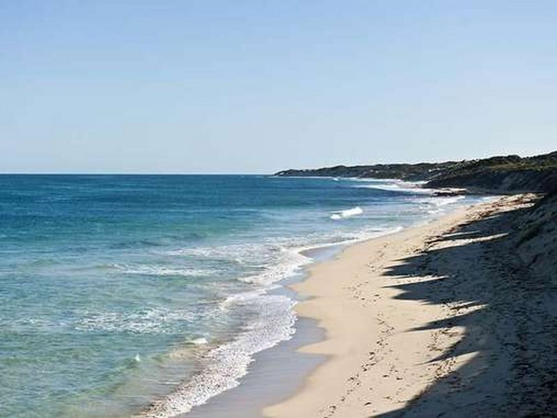 1 Wistari Circle, Two Rocks WA 6037