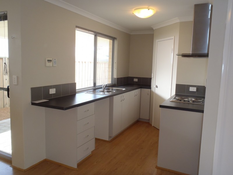 11 Seagrass Street, Yanchep WA 6035