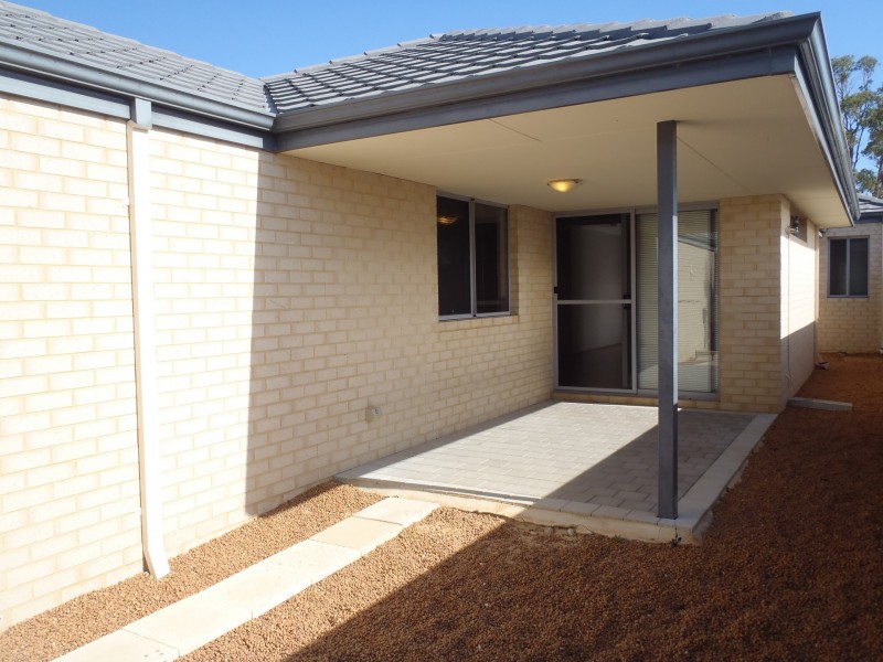 11 Seagrass Street, Yanchep WA 6035