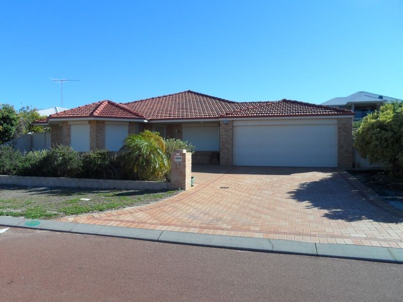11 Harlequin Way, Yanchep WA 6035