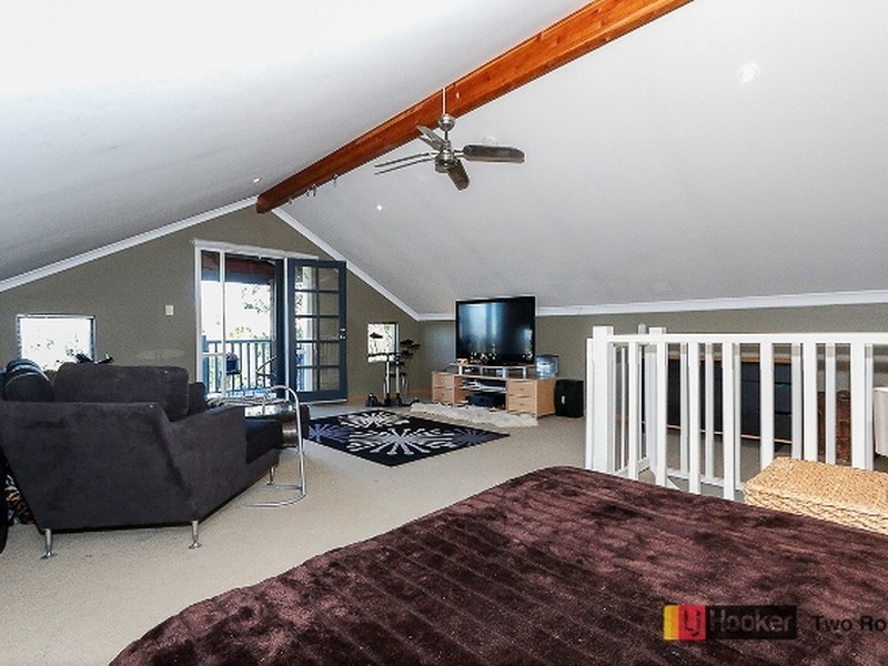 9 Evans Place, Two Rocks WA 6037