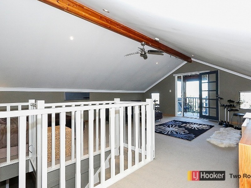 9 Evans Place, Two Rocks WA 6037