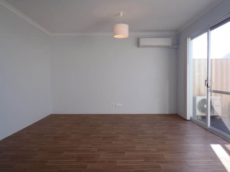 61 Randstone Parade, Butler WA 6036