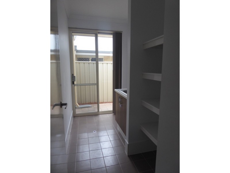 20 Waveski street, Yanchep WA 6035