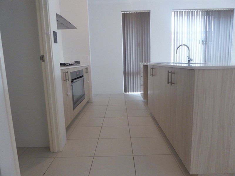 20 Waveski street, Yanchep WA 6035