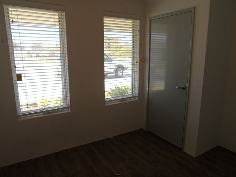 1 Dunk Street, Yanchep WA 6035