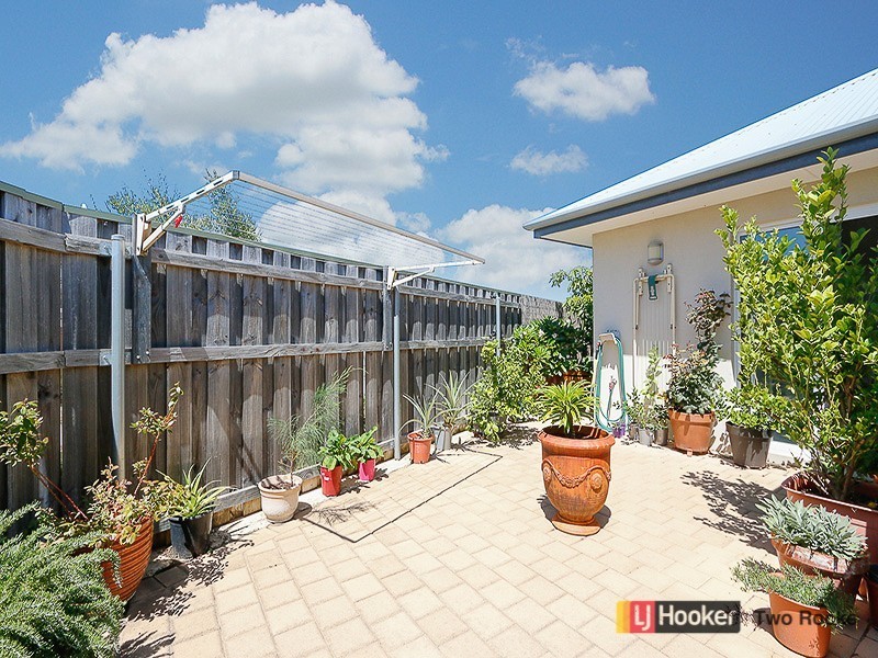 27 Windy Lane, Yanchep WA 6035