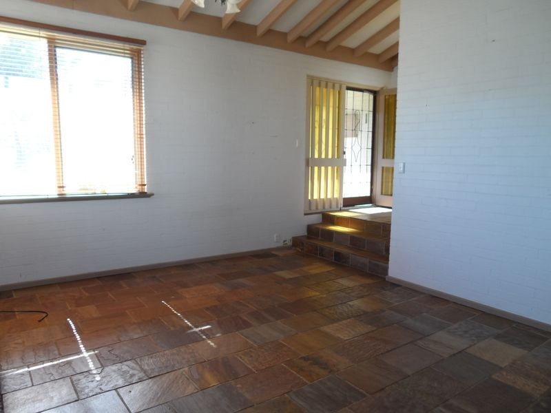 62 Weatherley Drive, Two Rocks WA 6037