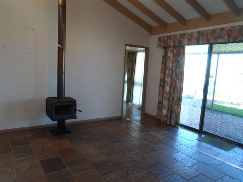 62 Weatherley Drive, Two Rocks WA 6037