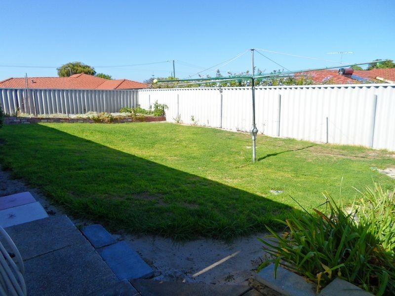 62 Weatherley Drive, Two Rocks WA 6037