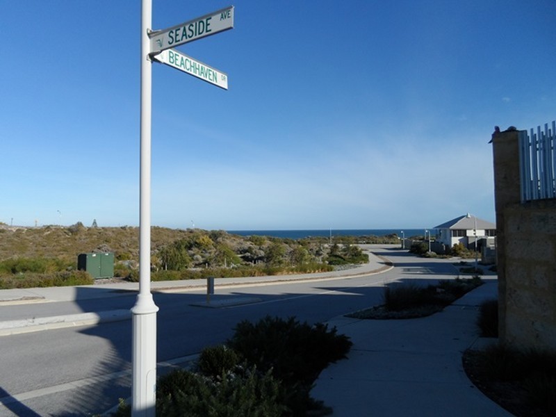 3 Seaside Avenue, Yanchep WA 6035
