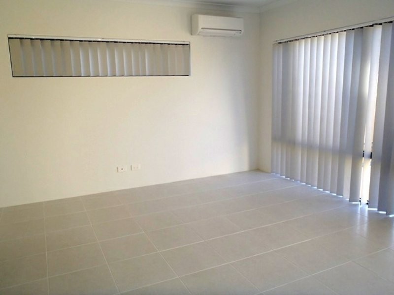 111 Randstone Parade, Butler WA 6036