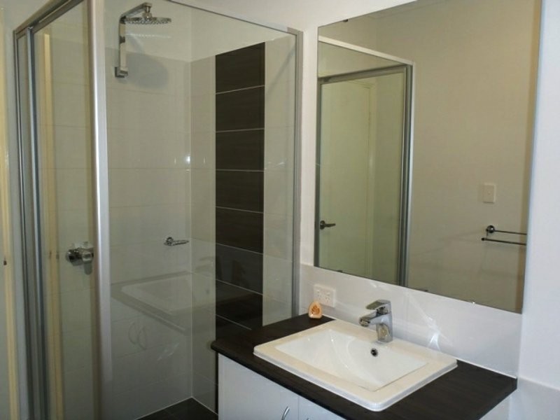 111 Randstone Parade, Butler WA 6036