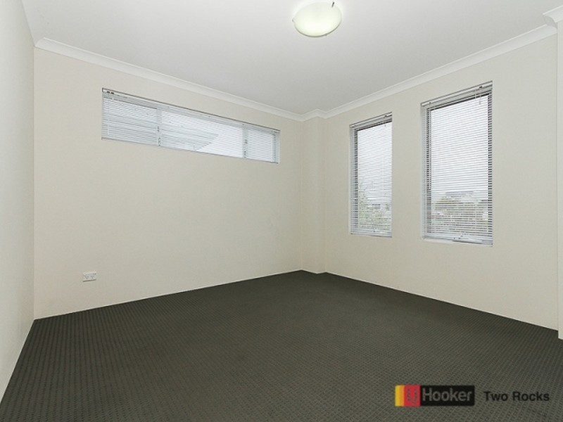 10 Barro Bend, Yanchep WA 6035