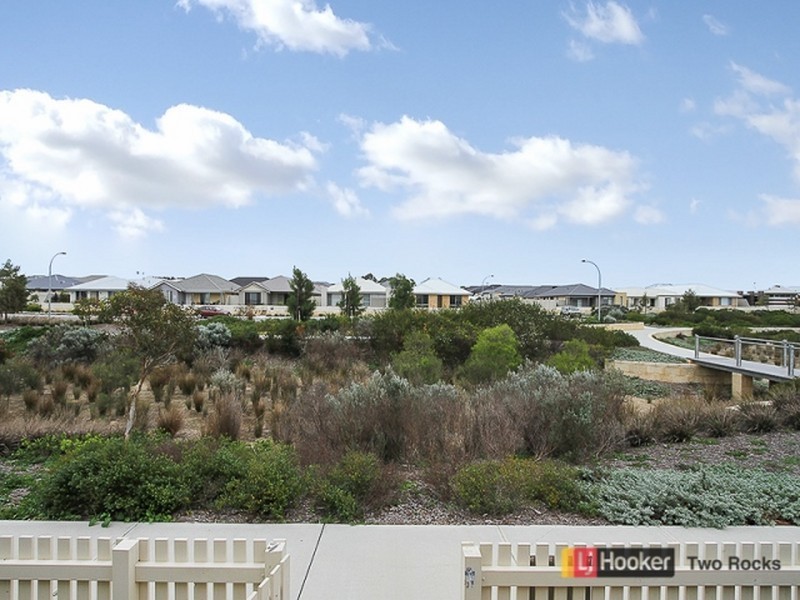 10 Barro Bend, Yanchep WA 6035