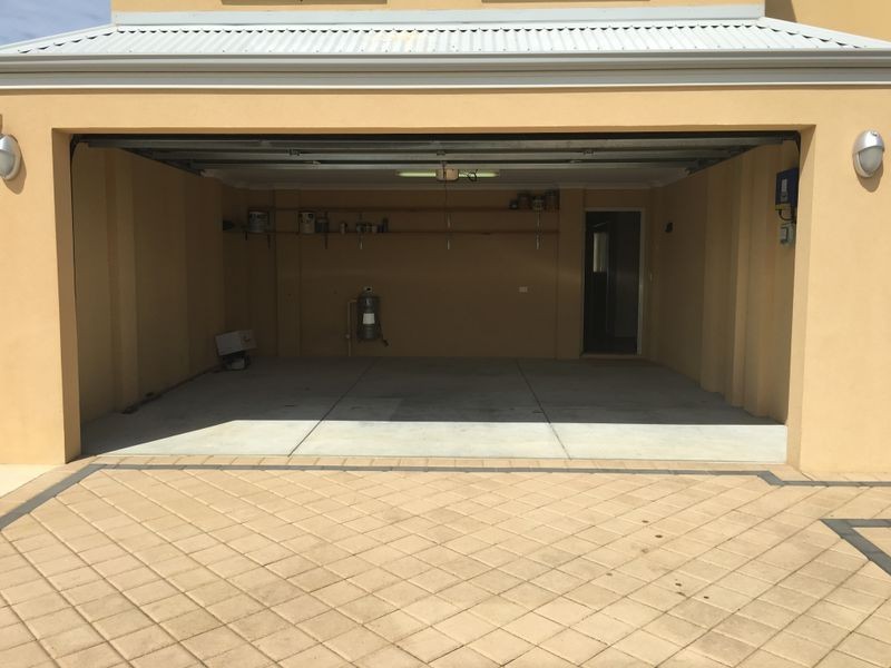 9 Seadrift Street, Yanchep WA 6035