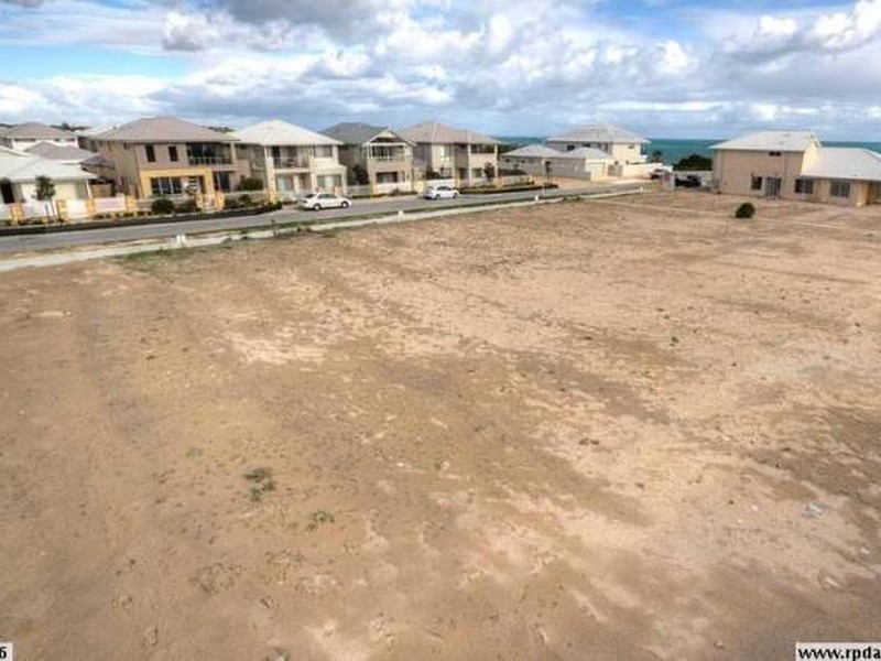 13 Lookout Drive, Yanchep WA 6035