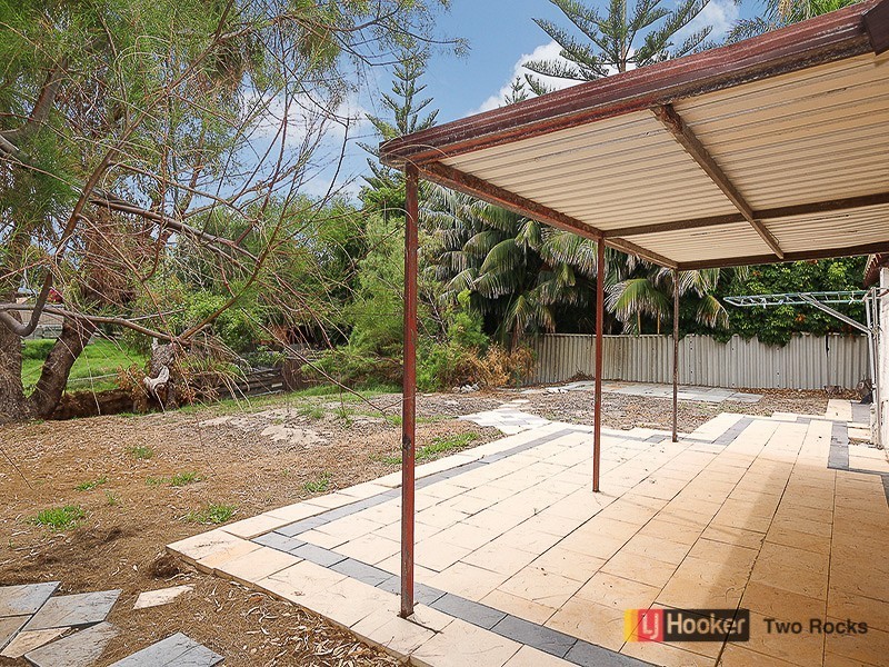 35 Two Rocks Road, Two Rocks WA 6037