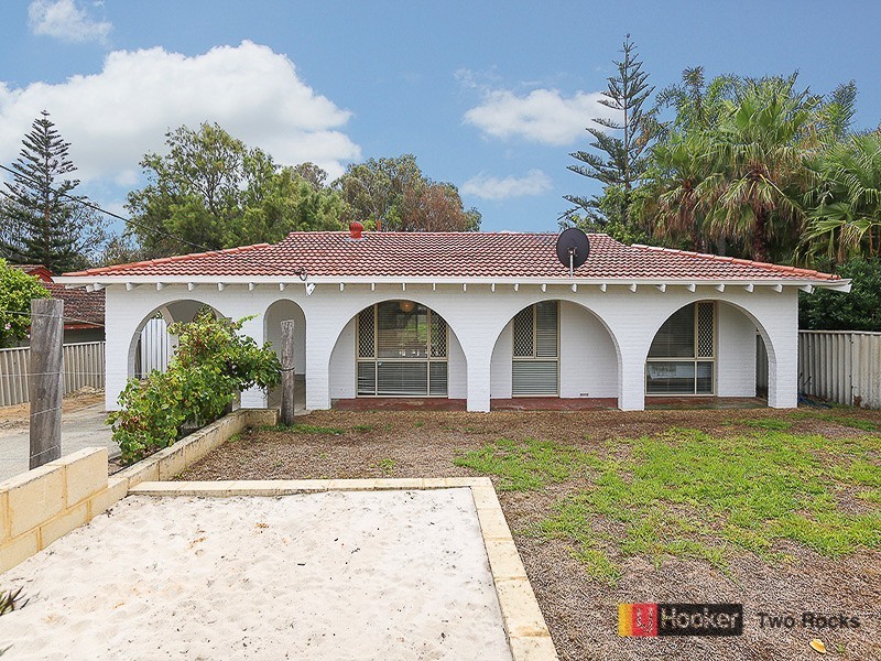 35 Two Rocks Road, Two Rocks WA 6037