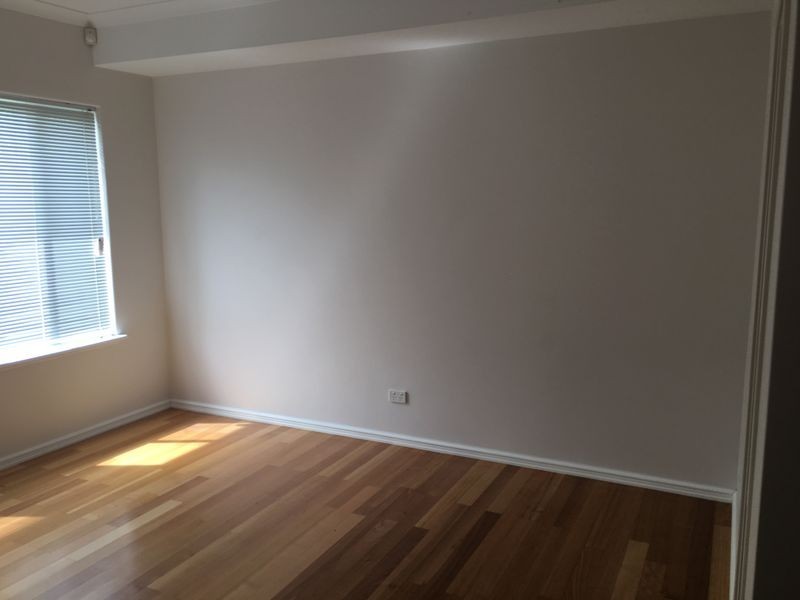 31 Granite Place, Yanchep WA 6035