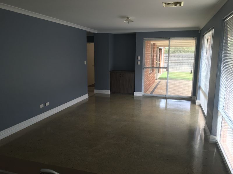 31 Granite Place, Yanchep WA 6035