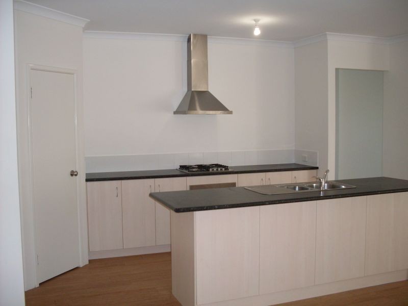 3 Seaside Avenue, Yanchep WA 6035