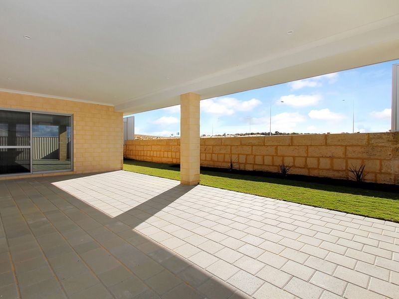 26 Shipmaster Avenue, Alkimos WA 6038