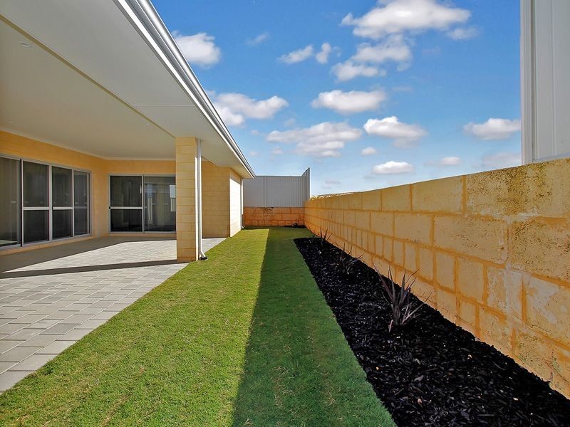 26 Shipmaster Avenue, Alkimos WA 6038