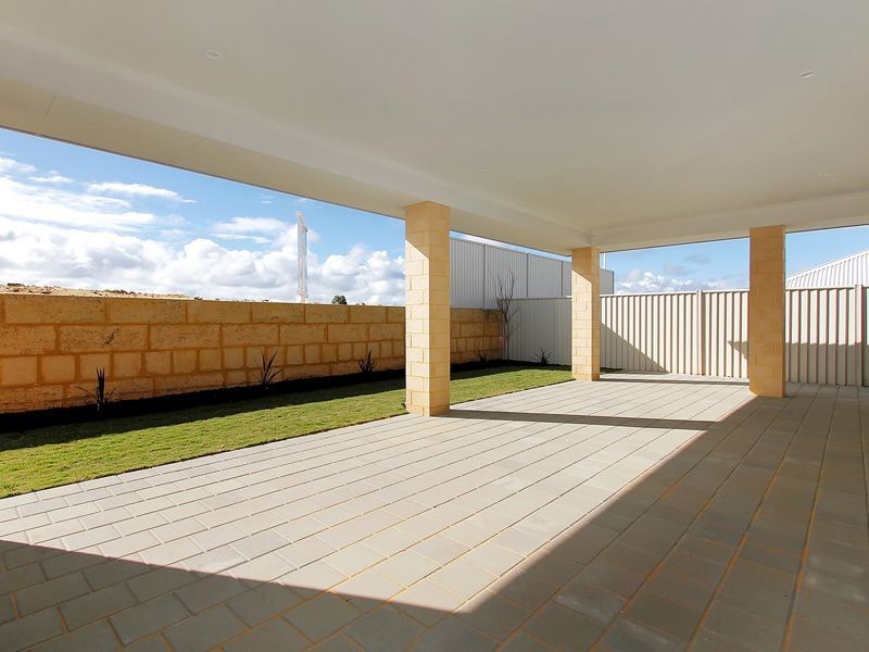 26 Shipmaster Avenue, Alkimos WA 6038