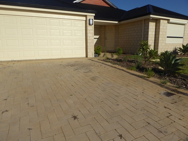 27 Mowbray Square, Clarkson WA 6030