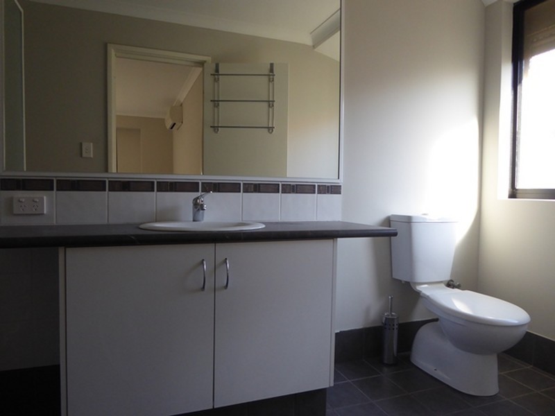 27 Mowbray Square, Clarkson WA 6030