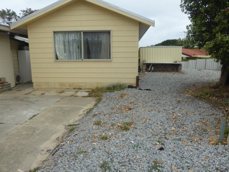 45 Whitfield Drive, Two Rocks WA 6037