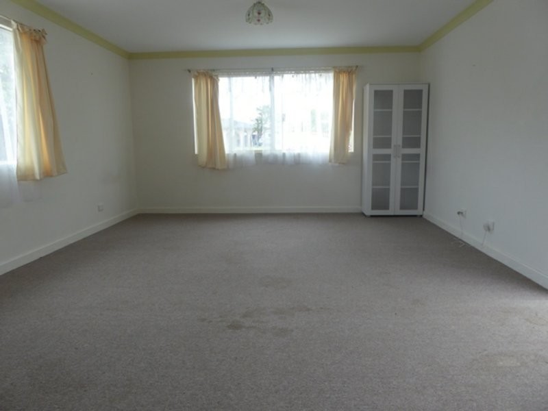 45 Whitfield Drive, Two Rocks WA 6037