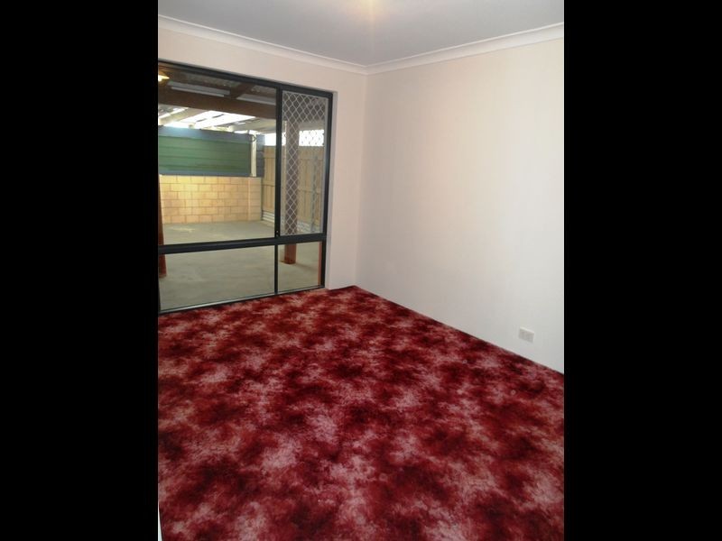 12 Augusta Grove, Yanchep WA 6035