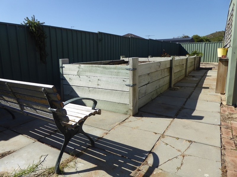 9 Sceptre Court, Two Rocks WA 6037